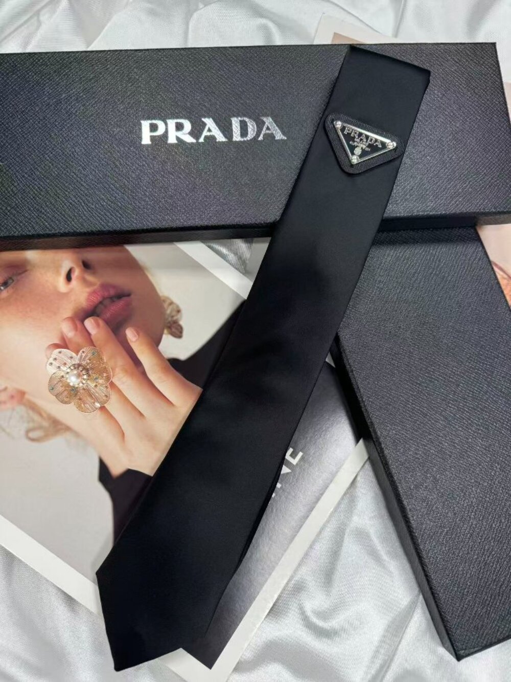 💎Unused Prada Black Triangle Logo Tie 🥰(with gift box) - unisex - Picture 2 of 6